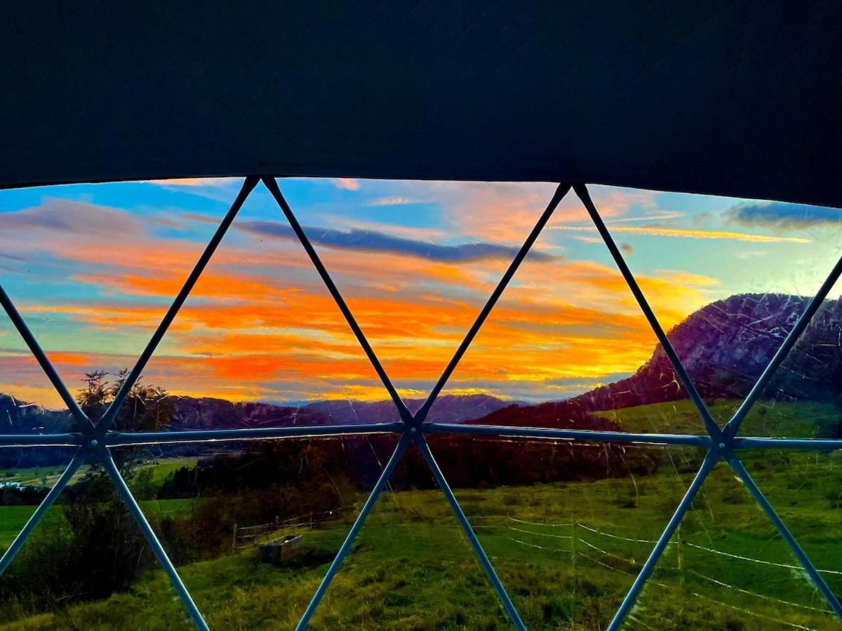 Glamping Hohe Wand - Zelt Mit Sternenfenster Und Whirlpool Hotell Maiersdorf Eksteriør bilde