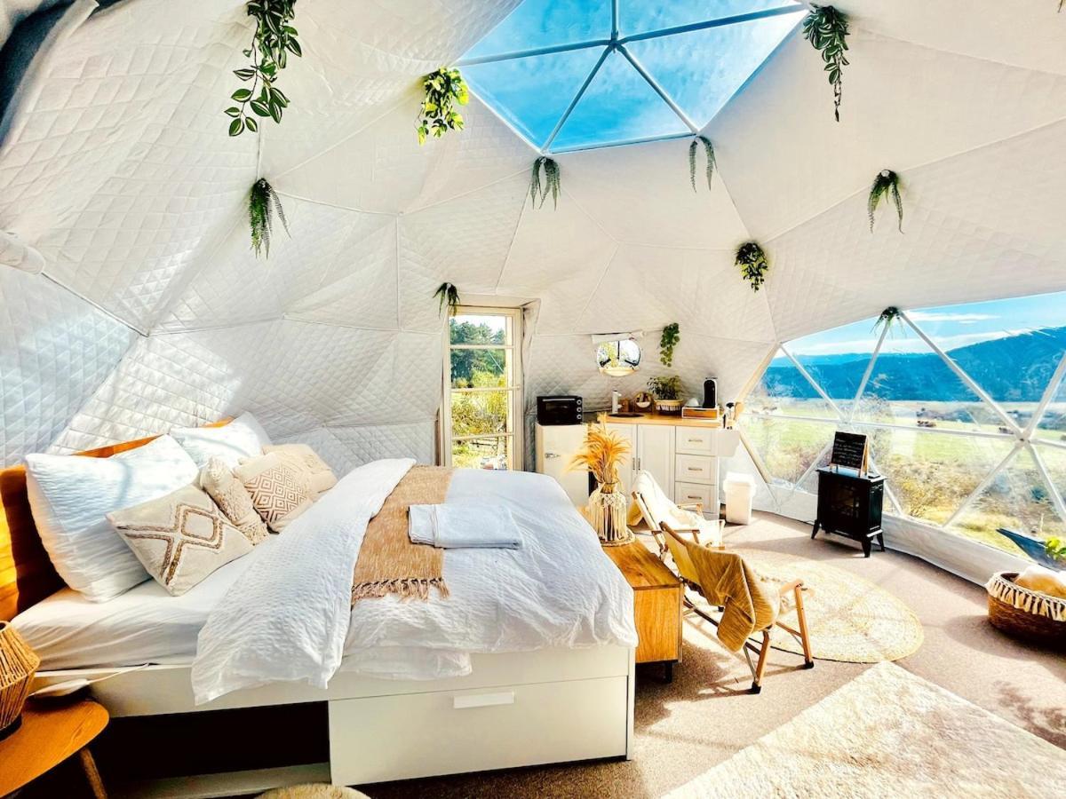 Glamping Hohe Wand - Zelt Mit Sternenfenster Und Whirlpool Hotell Maiersdorf Eksteriør bilde