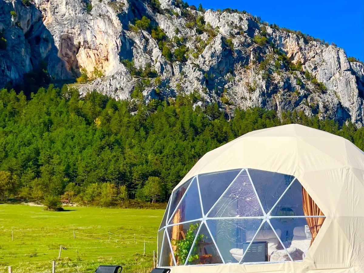 Glamping Hohe Wand - Zelt Mit Sternenfenster Und Whirlpool Hotell Maiersdorf Eksteriør bilde