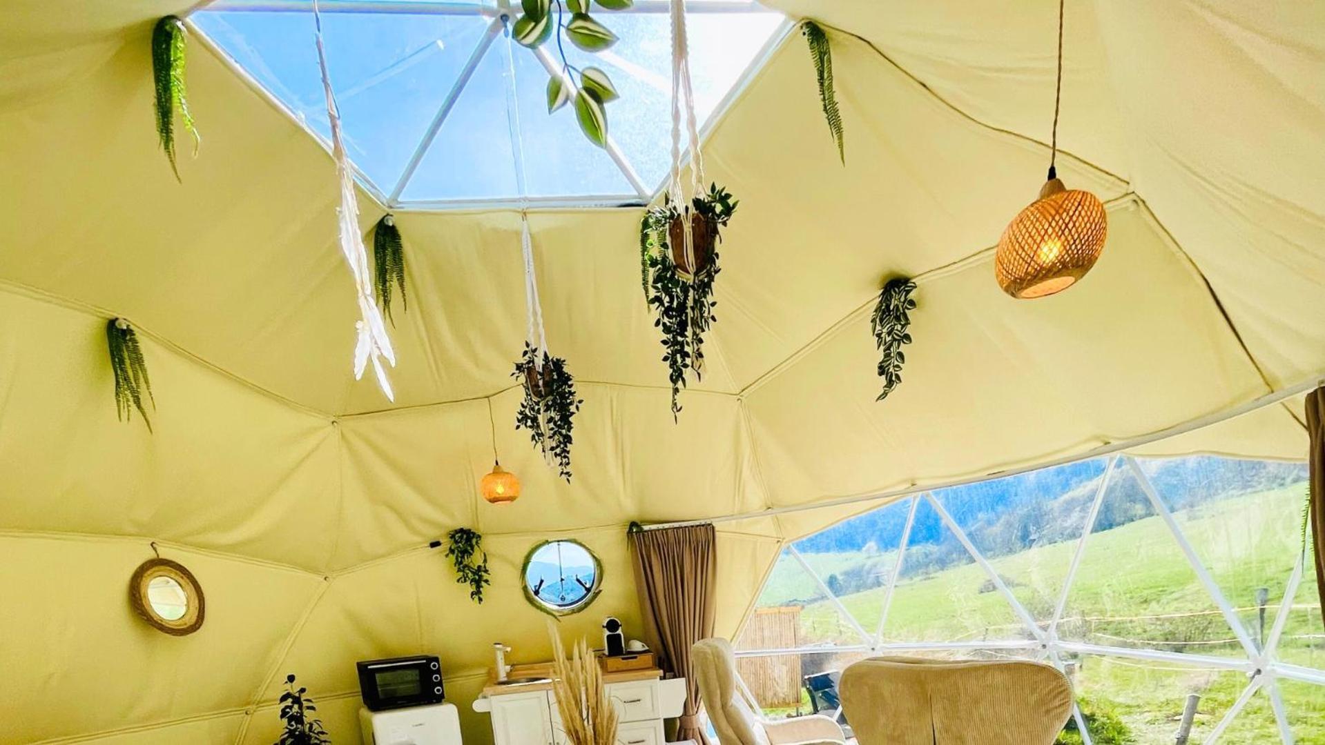 Glamping Hohe Wand - Zelt Mit Sternenfenster Und Whirlpool Hotell Maiersdorf Eksteriør bilde